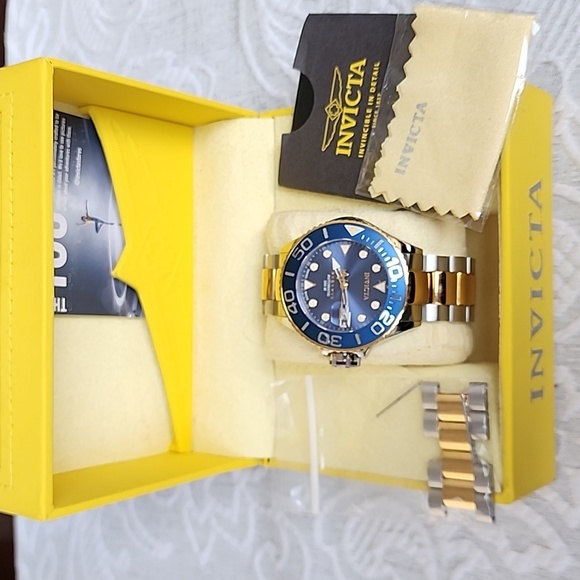 Invicta Other - Men's Invicta Watch